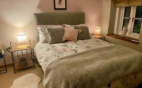 Honeysuckle Cottage
