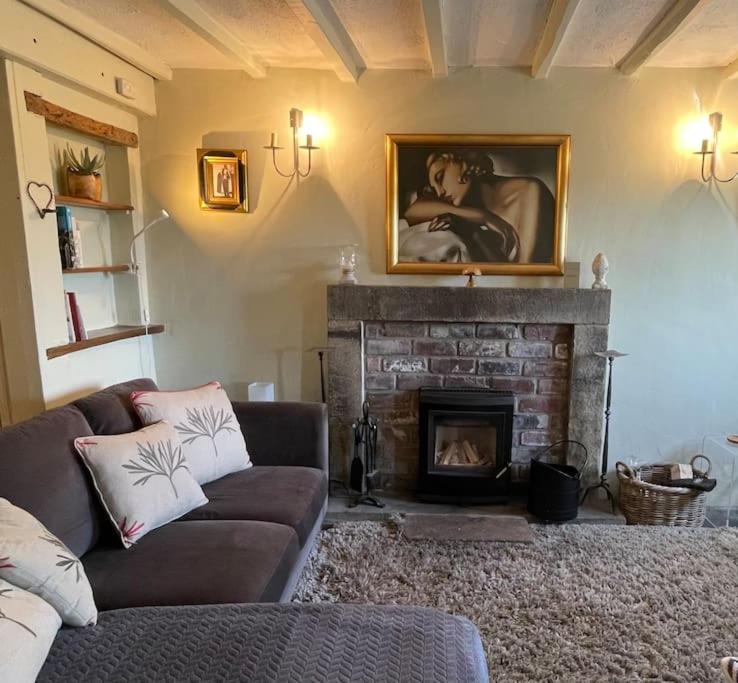 Honeysuckle Cottage Longnor  Exterior photo